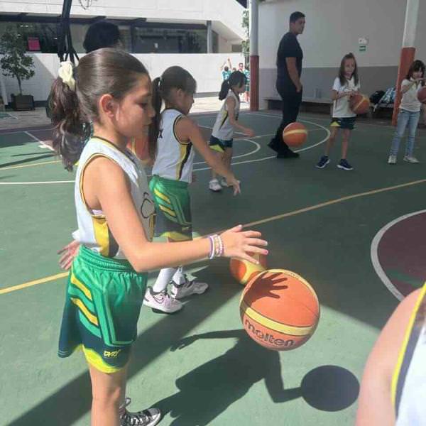 Básquetbol Femenil